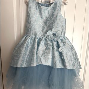 Charles David girls size 7 formal dress